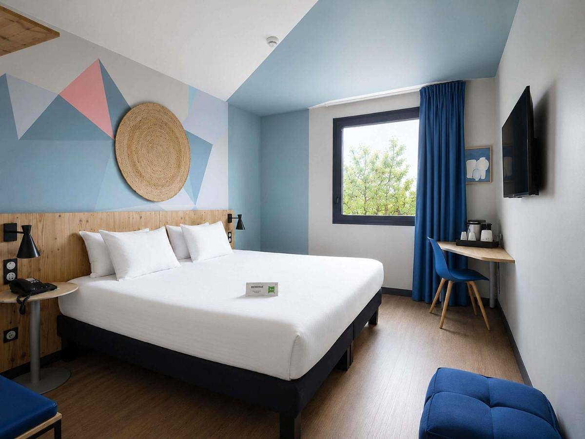 Ibis Styles Evry Lisses Paris Sud in Lisses, Essonne