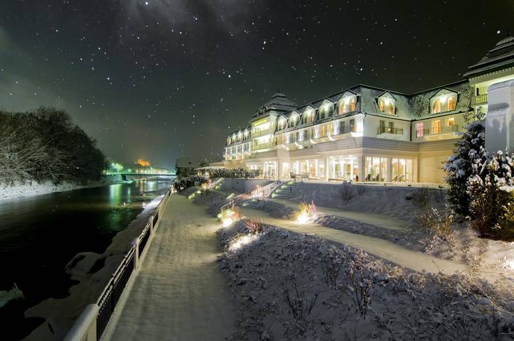 Hotel für 3 Personen, mit Balkon und Terrasse sowie Garten und Pool in Lienz - 4