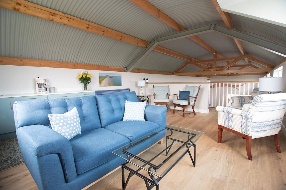 Luxury Villa, Six En-suite Bedrooms, Paved Path to Sea, Personalised Service. in County Sligo