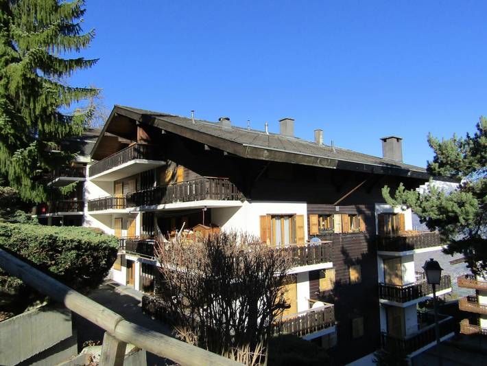 Ferienwohnung für 8 Personen, mit Balkon und Pool in Veysonnaz