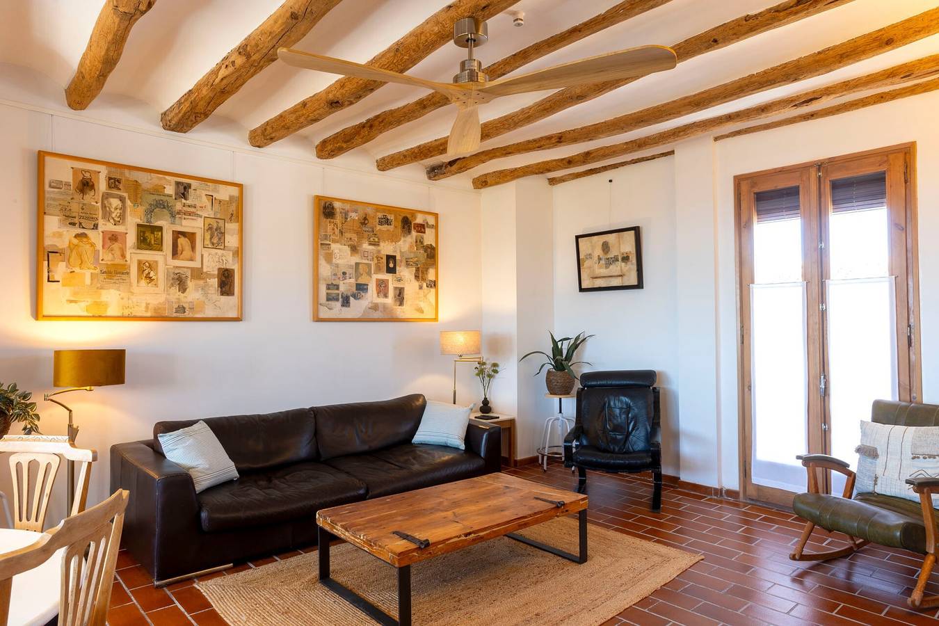 Hel lägenhet, Les Voltes II – Bright 3-Bedroom Apartment with Private Rooftop & Vineyard Views in Barberà de la Conca, Tarragona Provins