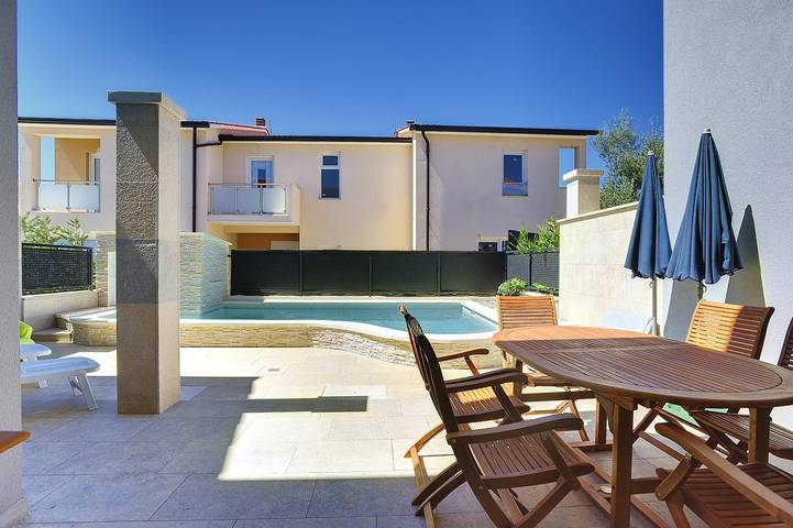 Strandhaus für 6 Personen, mit Pool und Terrasse, kinderfreundlich in Istrien - 3