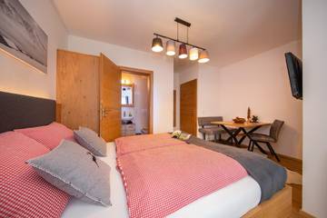 Zimmer für 3 Personen in Zell am See, Kitzbüheler Alpen, Bild 4