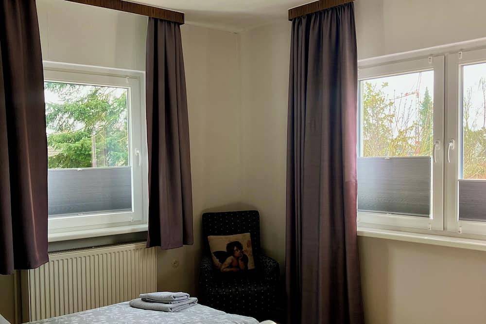 Ferienhaus  für 6  Pers, 3 Sz, Terrasse, Gartennutzung, Hund erlaubt, Wallbox, in Timmendorfer Strand, Ostholstein