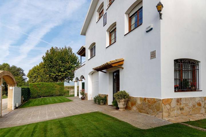 Chalet para 12 personas, con vistas y jardín en Alt Penedès - 2