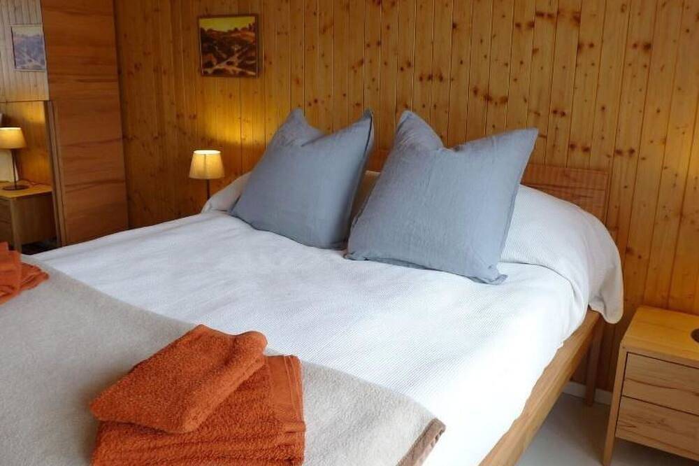 Geheel appartement, Lovely apartment for 4 guests with Wifi and balcony in Lauenen, Frutigen - Lenk - Adelboden