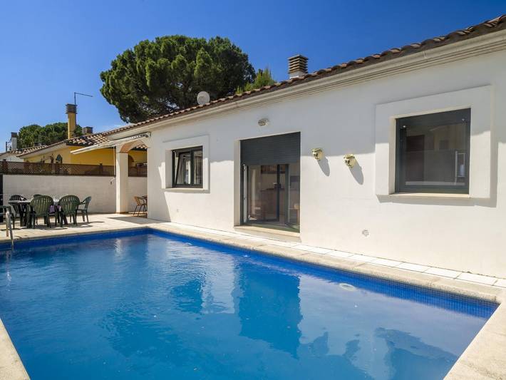 Villa pour 6 personnes, avec jardin et terrasse à L'Escala - 4