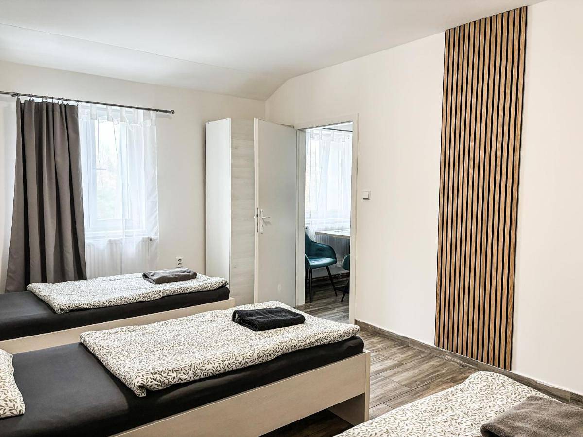 Appartement entier, Apartmány Plzeň Zábělá 69 in Plzeň, Région de Plzeň