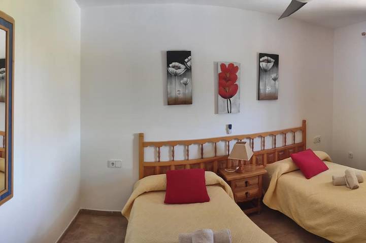 Ferienhaus für 8 Personen, mit Terrasse und Pool sowie Garten auf Formentera - 3