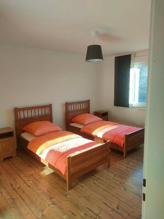 Ferienwohnung für 5 Personen, mit Balkon und Ausblick in Zweibrücken - 3