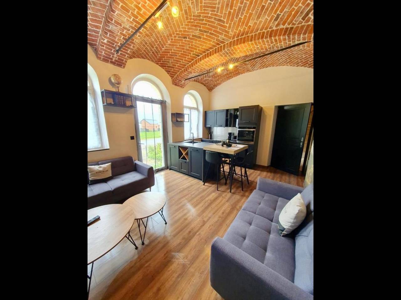 Appartement de vacances entier, Conciergerie dans une écurie 2 pers 15 min Amiens in Talmas, Région d'Amiens