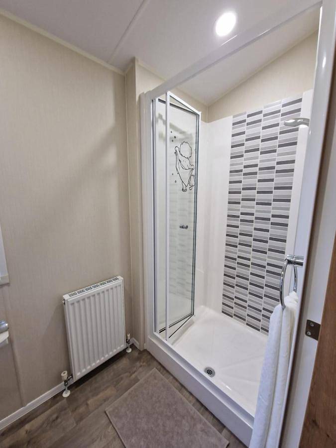 Beautiful Caravan near Edinburgh nr 9 in Edinburgh and Lothian