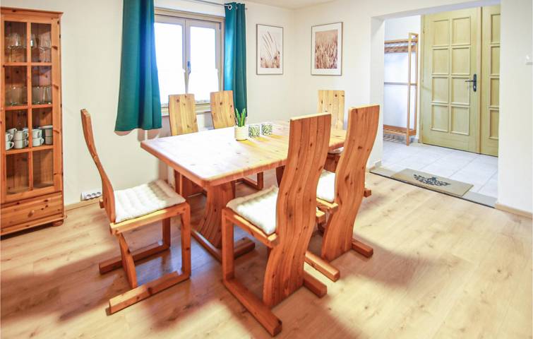Ferienhaus für 6 Personen mit Terrasse in Südburgenland