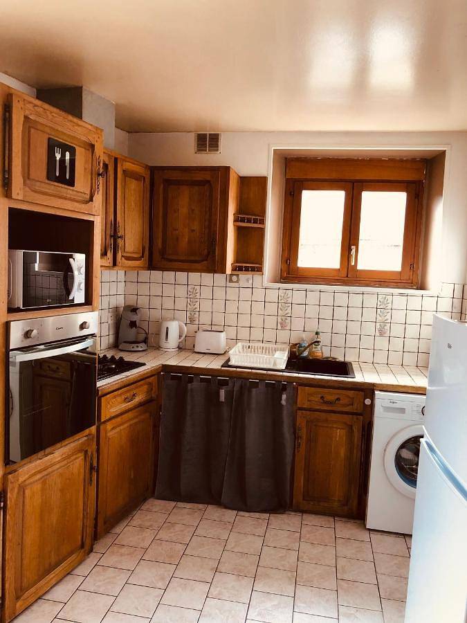 Appartement entier, Two-Bedroom Apartment in Chamouilley, Haute-Marne