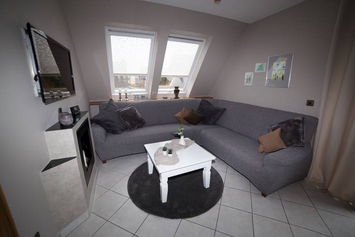 Ferienwohnung für 5 Personen, mit Balkon/Terrasse und Whirlpool in Hünxe