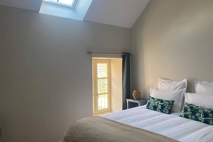 Gîte pour 8 personnes, avec jardin à Savigny-lès-Beaune - 4