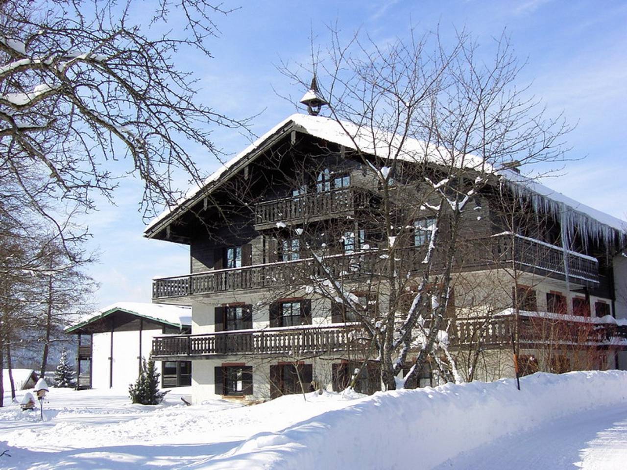 Ganze Ferienwohnung, Feichtenhof - Ferienwohnung Nr. 6, 65 qm, 1 Schlaf- und 1 Wohn-/Schlafzimmer, Balkon in Siegsdorf, Bayerische Alpen