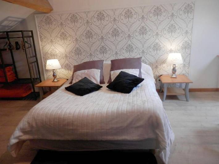 Chambre d’hôte pour 4 personnes, avec Terrasse et Jardin