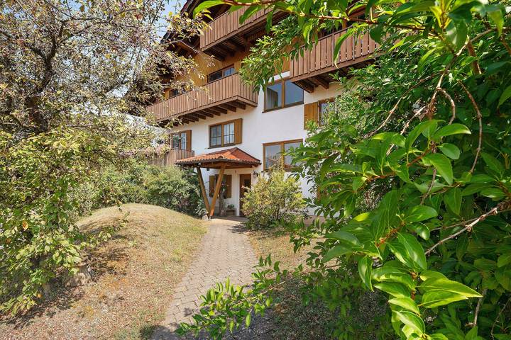 Hel lejlighed, Apartment 'G' with Balcony and Wi-Fi in Lonsee, Lonsee Region