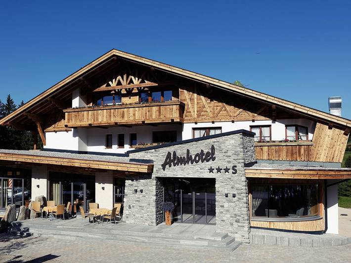 Hotel für 4 Personen, mit Balkon und Garten sowie Sauna in Grän