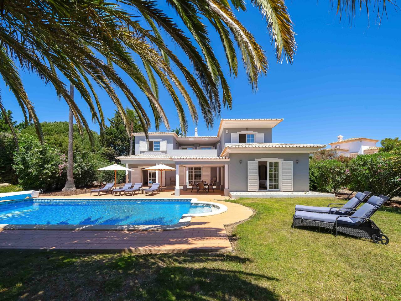 Geräumige Villa mit privatem Pool in Carvoeiro in Carvoeiro, Lagoa