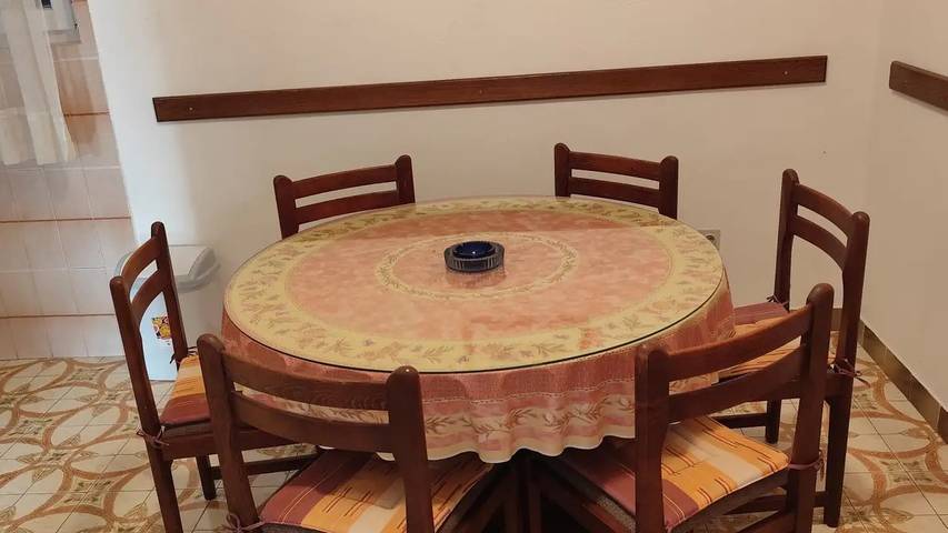 Gîte pour 7 personnes, avec terrasse à Zaboric - 2