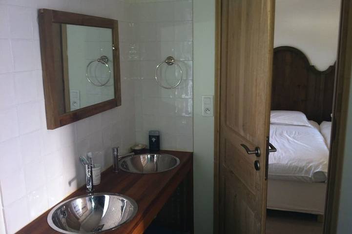 Location de vacances pour 6 personnes, avec jardin à Talmont-sur-Gironde - 4