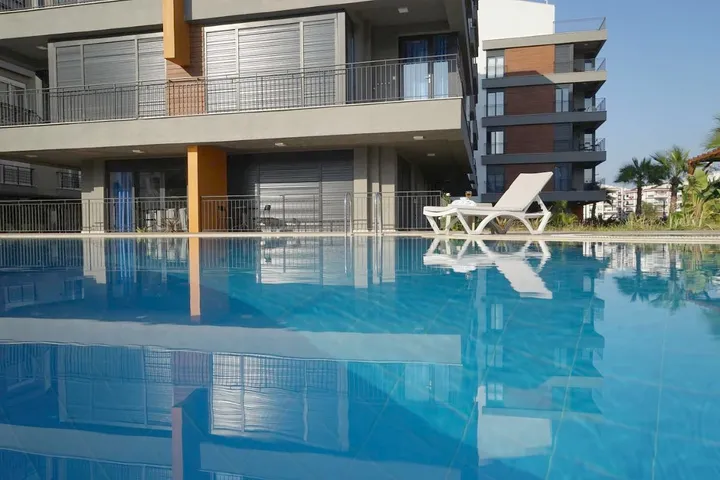 Aparthotel para 5 personas, con piscina además de vistas y jardín, Se admiten mascotas - 1
