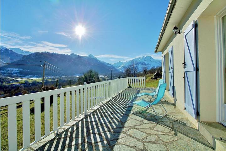 Gîte pour 6 personnes, avec jardin et terrasse