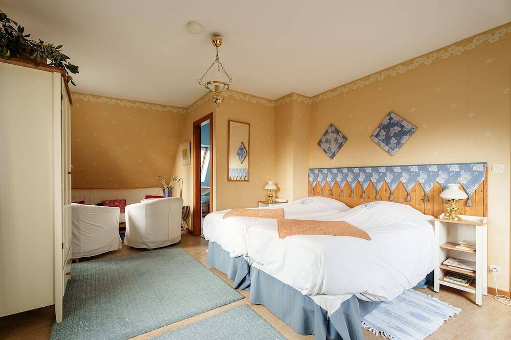 Habitación de huéspedes «Delphi» con vistas a la montaña in Bœrsch, Bas-Rhin Alsacia