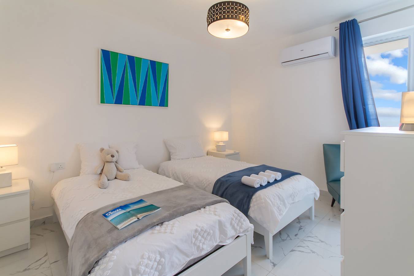 Ganze Wohnung, A Sunny Penthouse Modern 2 bdr - Sliema in Tas-Sliema, Insel Malta