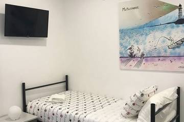 Gîte pour 2 personnes, avec piscine ainsi que jacuzzi et jardin dans Árvore