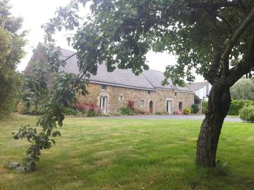 Chambre d’hôte pour 2 personnes, avec terrasse et jardin à Lauzach