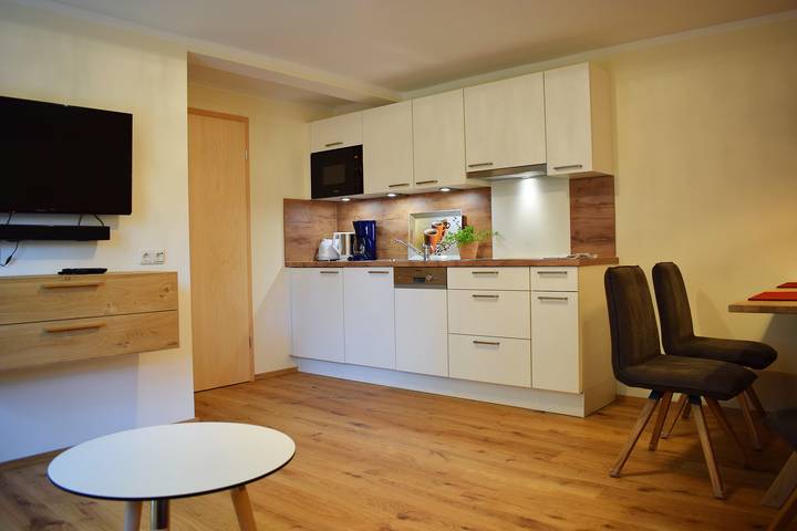 Ferienwohnung für 6 Personen, mit Garten und Balkon - 1