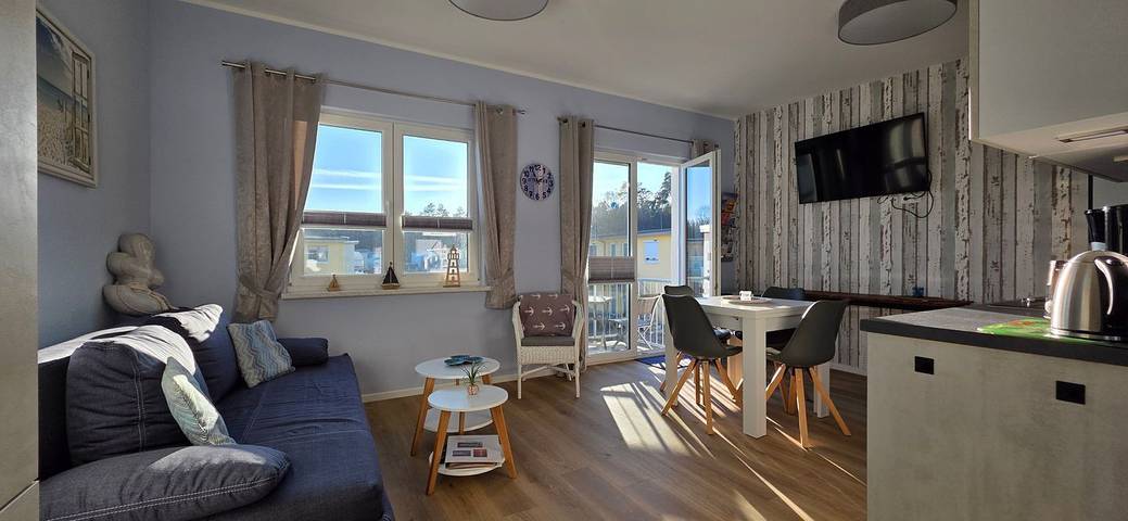 Ferienwohnung für 4 Personen, mit Balkon in Gelbensande