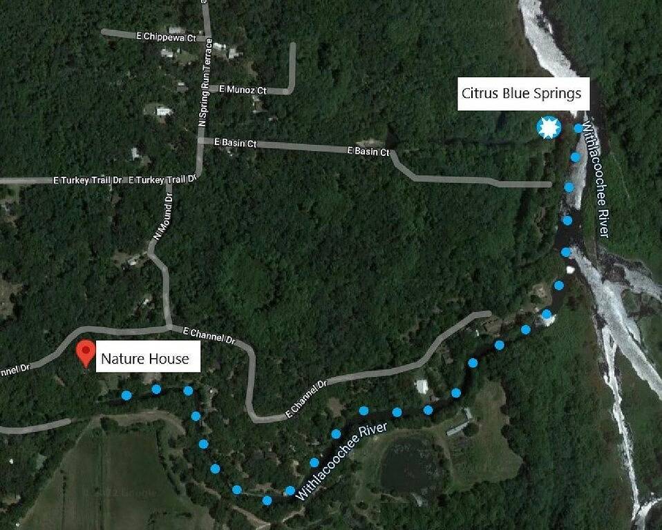 Diese Kabine ist ein 3 Schlafzimmer, 1 Badezimmer und befindet sich in Hernando, Fl. in Citrus County