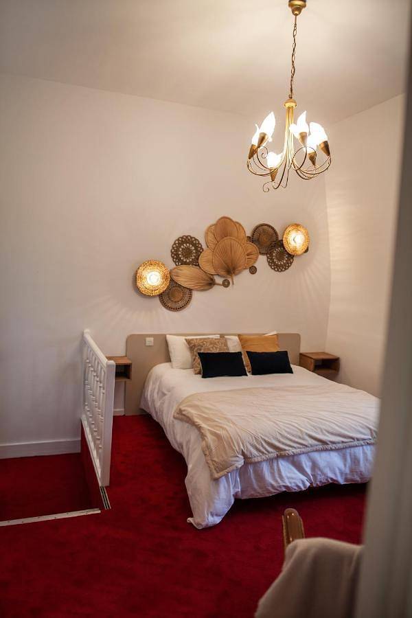 Double Room with Private Bathroom in Béthune, Région de Béthune