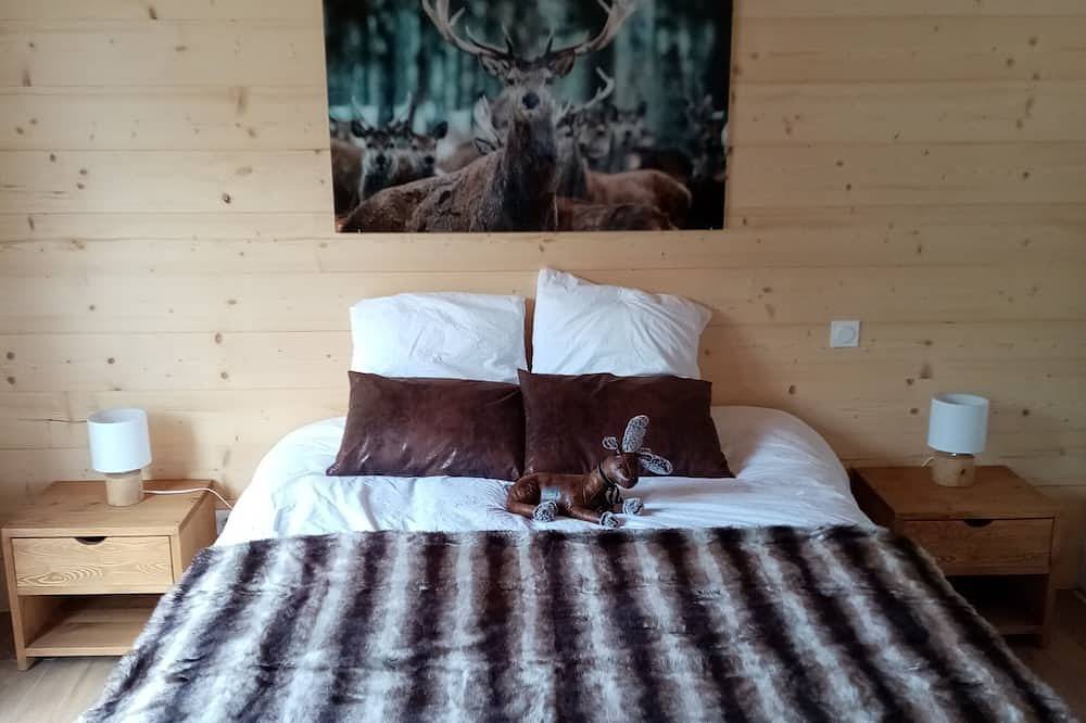 Chalet tout confort douze couchages ! in Fillols, Parc naturel régional des Pyrénées catalanes