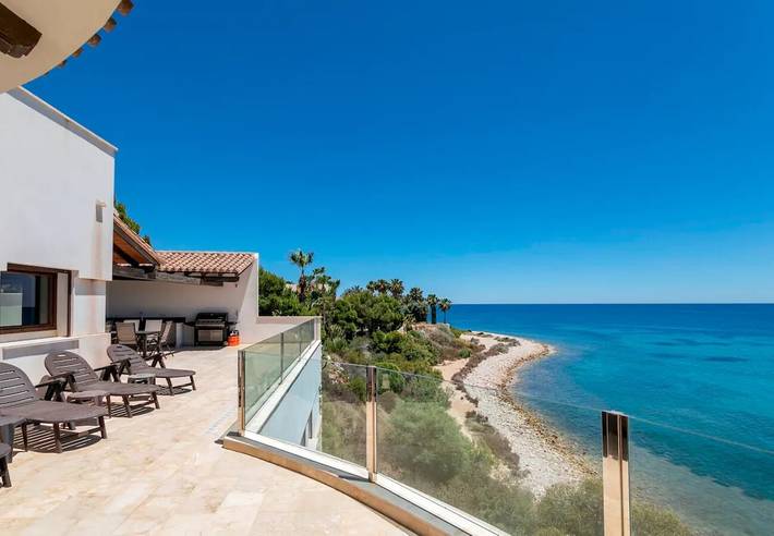 Villa for 16 personer, med Balkon og Have i Costa Blanca