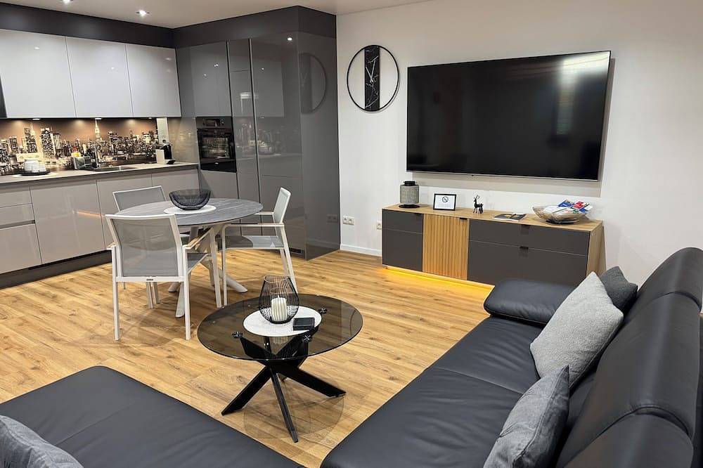 Ganze Wohnung, Exklusive Ferienwohnung 2 im Herzen des Spessart in Schollbrunn, Mainviereck