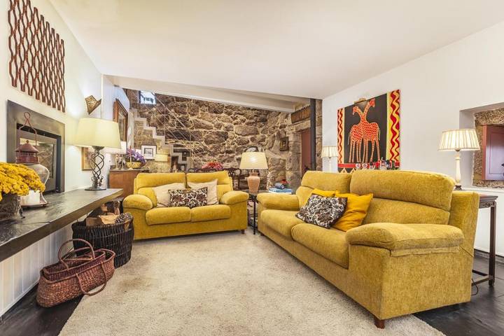 Location de vacances pour 6 personnes, avec jardin ainsi que vue et piscine dans Briteiros - 3