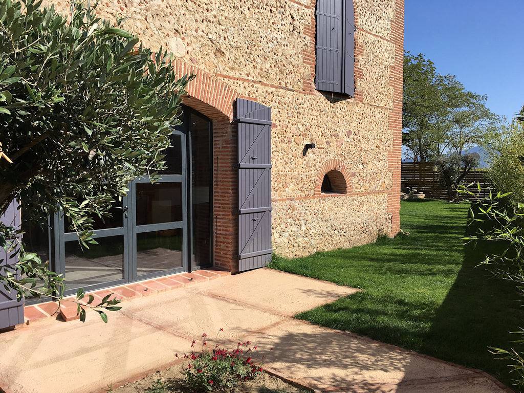 Mas catalan - piscine & jardin - Gite du Clos des Aspres in Ortaffa, Côte méditerranéenne (France)
