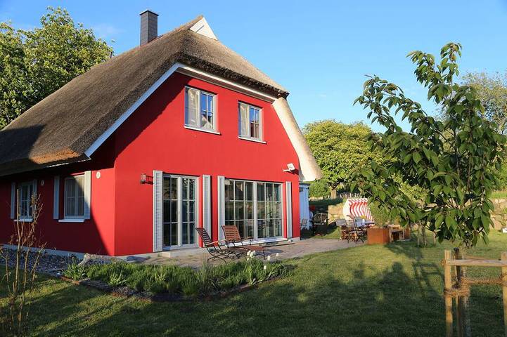 Ferienhaus für 6 Personen, mit Garten und Sauna in Lohme