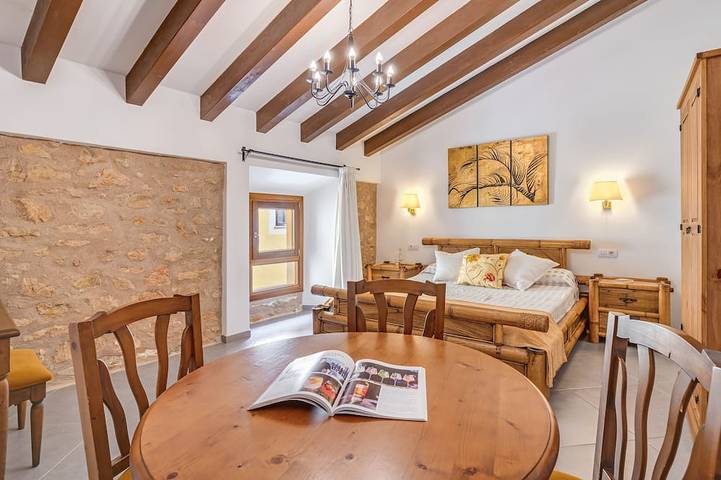 Can Bodeguita, Wifi, Privater Pool und Terrasse. in Binissalem, Mallorca Inselmitte