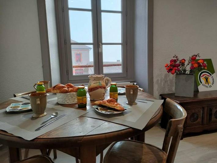 Location de vacances pour 11 personnes à Saint-Haon-le-Châtel - 4