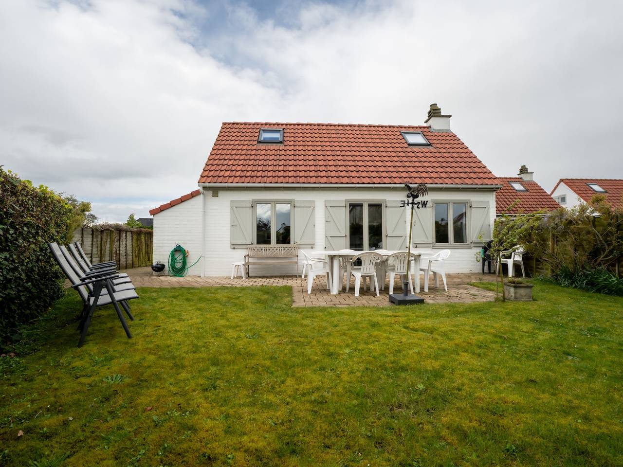 Ingrid with parking in De Haan, Belgische Küste
