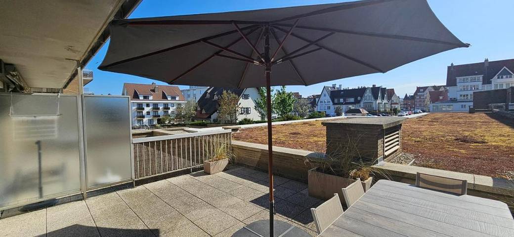 Ferienwohnung für 5 Personen, mit Kinderpool und Ausblick sowie Pool und Balkon in De Haan - 2