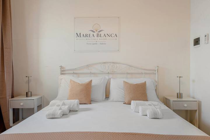 Bed and Breakfast for 2 personer med have in Porto Cesareo, Taranto-bugten