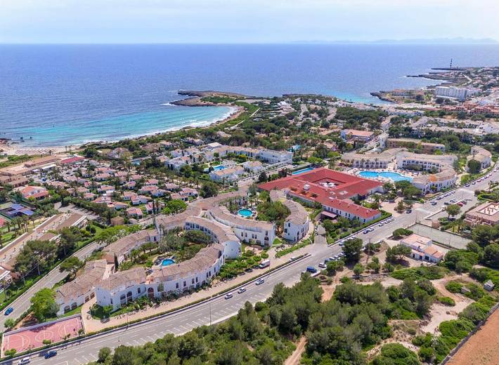 Hotel für 3 Personen, mit Pool und Ausblick sowie Garten - 1