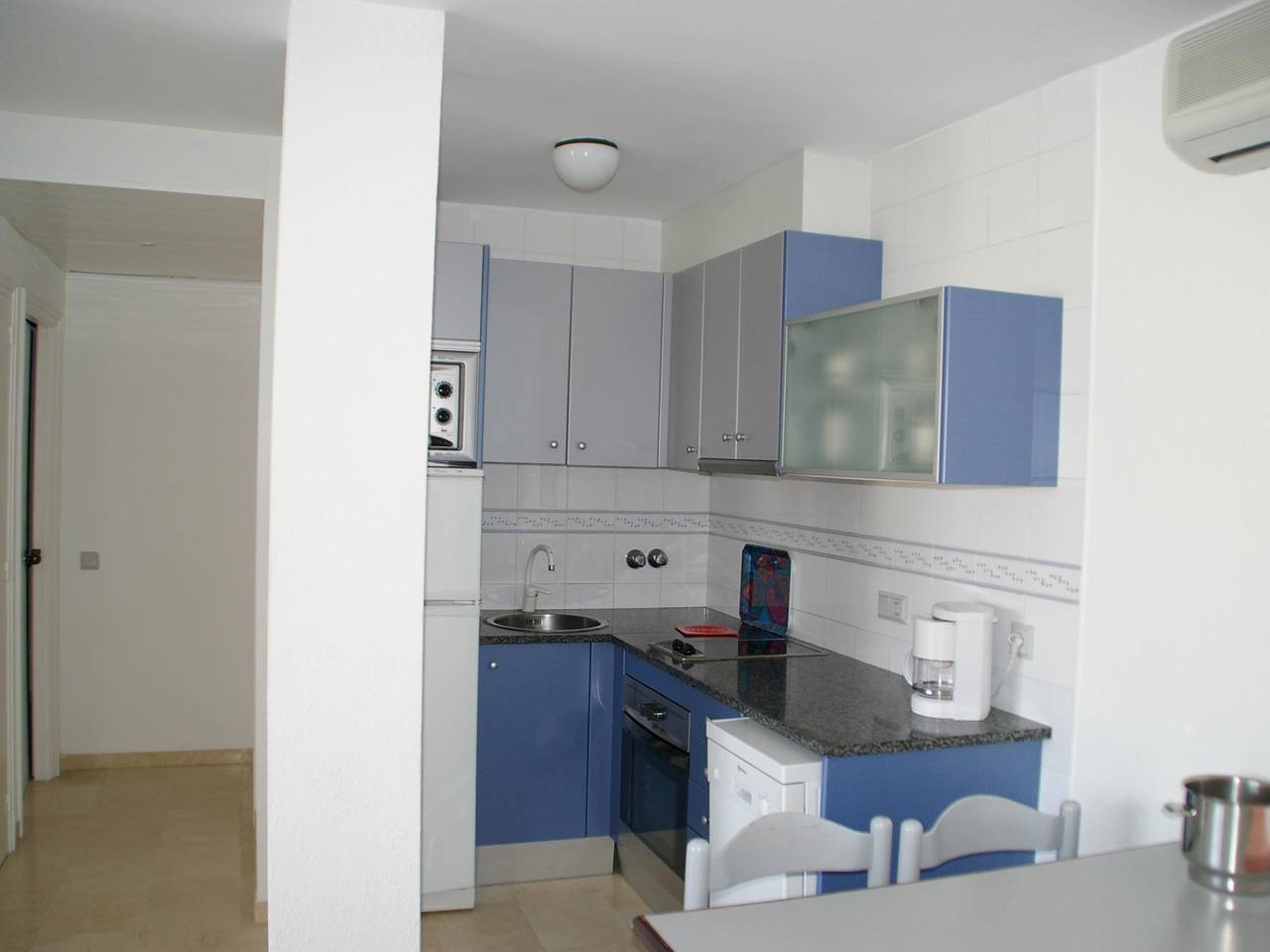 Appartement de vacances entier, Appartement (3 Adultes + 2 Enfants) Vue Sur La Rue in l'Estartit, L'Estartit